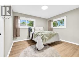 465 GREENDALE DRIVE - 15