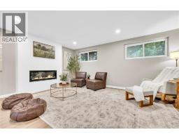 465 GREENDALE DRIVE - 21