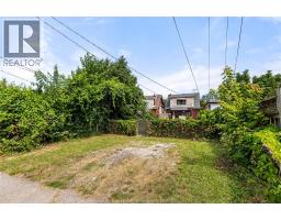 1033 CHURCH STREET - 24