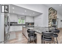 2585 KENORA STREET - 21