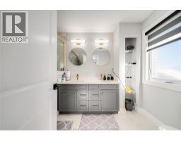 4433 BELMONT - 42