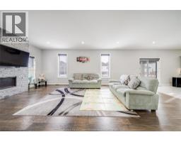 4433 BELMONT - 7