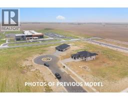 95 FENCELINE DRIVE - 35