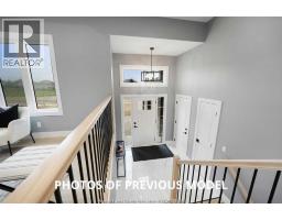 95 FENCELINE DRIVE - 6