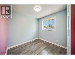 1465 FOSTER AVENUE - 13