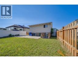 1465 FOSTER AVENUE - 23