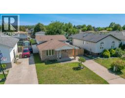 1465 FOSTER AVENUE - 25