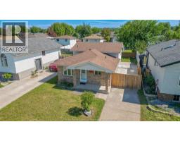 1465 FOSTER AVENUE - 27
