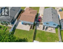 1465 FOSTER AVENUE - 30