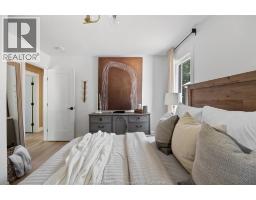 278 ST. PAUL - 11