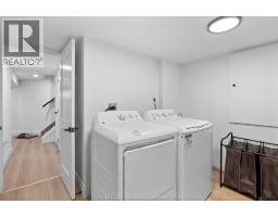 278 ST. PAUL - 19