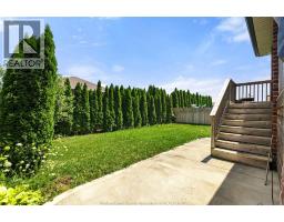 1068 THUNDERBAY AVENUE - 18