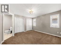 1068 THUNDERBAY AVENUE - 9