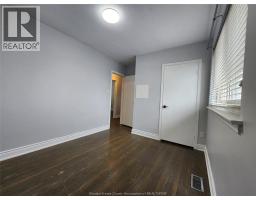 45 ALOMA CRESCENT - 37