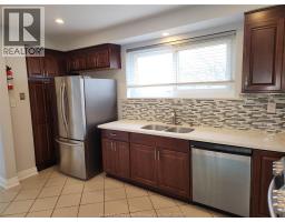 45 ALOMA CRESCENT - 4