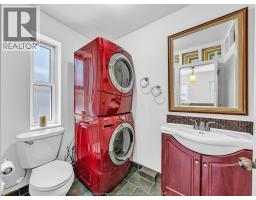 883 MONMOUTH ROAD - 22