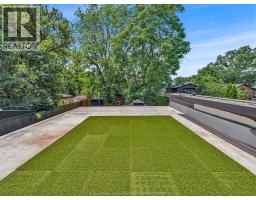 883 MONMOUTH ROAD - 33