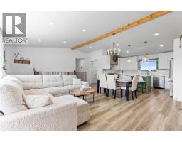 4259 GRAHAM Sideroad - 2