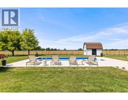 4259 GRAHAM Sideroad - 42