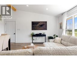 4259 GRAHAM Sideroad - 5