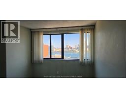 380 PELISSIER STREET UnitNo. 1806 - 10