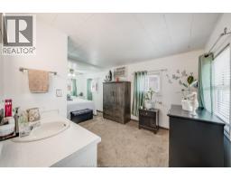 110 BROOKS BOULEVARD - 24
