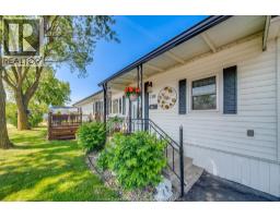 110 BROOKS BOULEVARD - 39