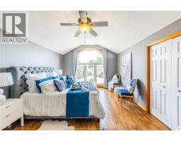 120 HAMPTON CRESCENT - 25