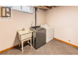 120 HAMPTON CRESCENT - 37