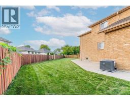 120 HAMPTON CRESCENT - 40