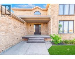 120 HAMPTON CRESCENT - 5