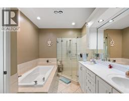 501 LAKE DRIVE - 20