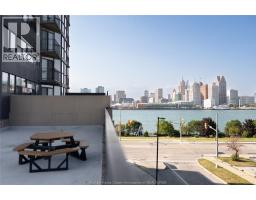 515 RIVERSIDE DRIVE UnitNo. 1303 - 15