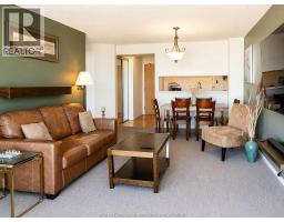 515 RIVERSIDE DRIVE UnitNo. 1303 - 21