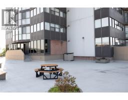 515 RIVERSIDE DRIVE UnitNo. 1303 - 35