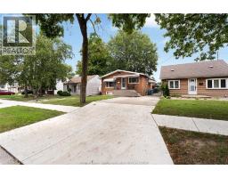 1938 FERNDALE AVENUE - 2