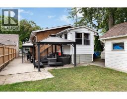 1938 FERNDALE AVENUE - 36