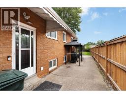 1938 FERNDALE AVENUE - 6
