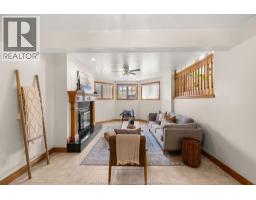2672 FLEMING COURT - 27