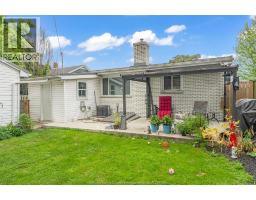 7 CHURCHILL AVENUE - 11