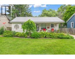 7 CHURCHILL AVENUE - 2