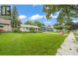 7 CHURCHILL AVENUE - 3