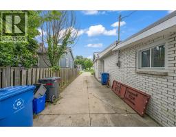 7 CHURCHILL AVENUE - 6