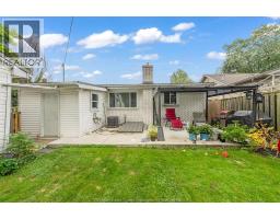 7 CHURCHILL AVENUE - 7