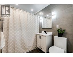35 Grace AVENUE - 19