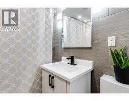 35 Grace AVENUE - 20