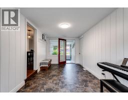 35 Grace AVENUE - 5