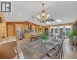 4278 CASGRAIN DRIVE - 11