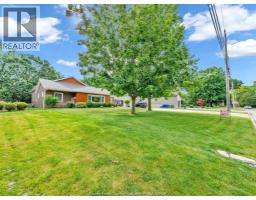 4278 CASGRAIN DRIVE - 40