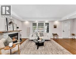 1362 ELSMERE - 10